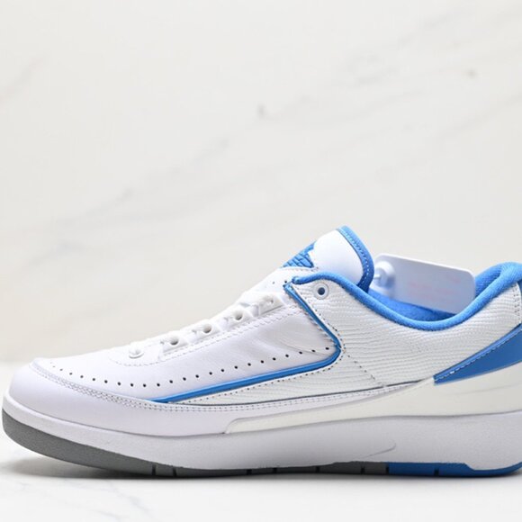 Jordan 2 Retro x J. Balvin Blue main image 9